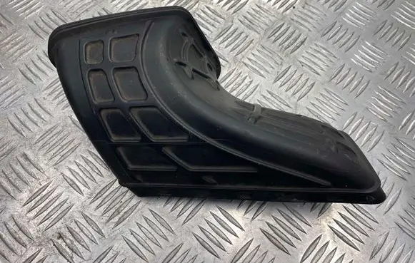 Audi A4 S4 B8 8K Air intake duct part 8R0129739A