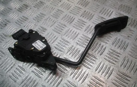 Opel Agila A Accelerator throttle pedal