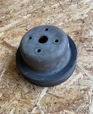 Volvo 940 Water pump pulley 