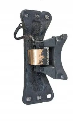 Mercedes-Benz CLK A209 C209 Gearbox mounting bracket A2032420601