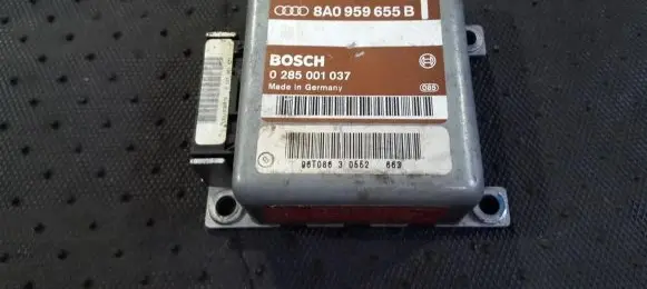 Audi A6 S6 C4 4A Airbag control unit/module 8A0959655B 0285001037