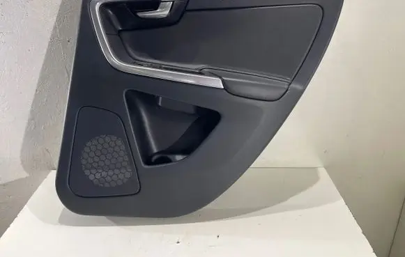 Volvo XC60 Rear door card panel trim 8632271 D0U2A