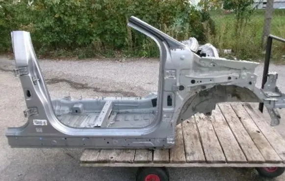 Citroen C4 Cactus Front quarter panel 