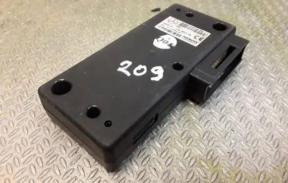 Mercedes-Benz CLK A209 C209 Phone control unit/module A2038202585 2038202585