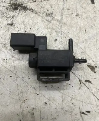 Audi A6 S6 C6 4F Turbo solenoid valve 037906283C 72288000 09T345
