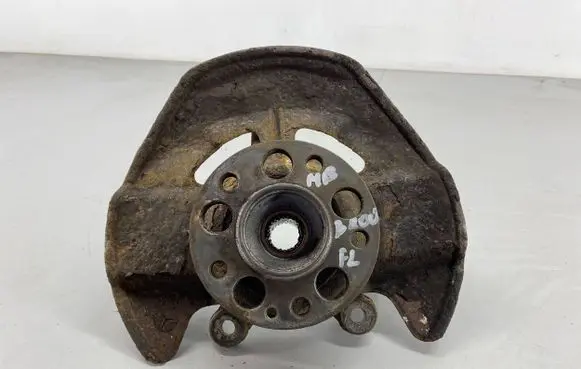 Mercedes-Benz B W245 Front wheel hub spindle knuckle