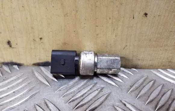 Air conditioning (A/C) pressure sensor