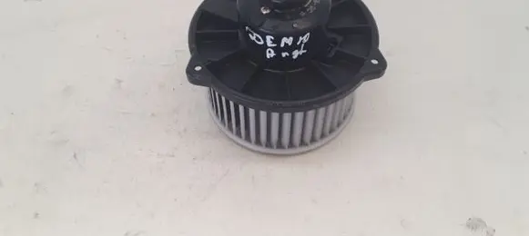 Mazda Demio Heater fan/blower HB111D101