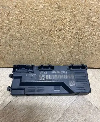 Porsche Macan (95B) Tailgate/trunk control unit/module 7P5959107E