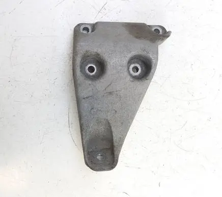 BMW 4 F32 F33 Engine mounting bracket 6788609 685729