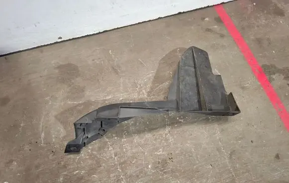 Lexus RX 300 Radiator trim 5329348030
