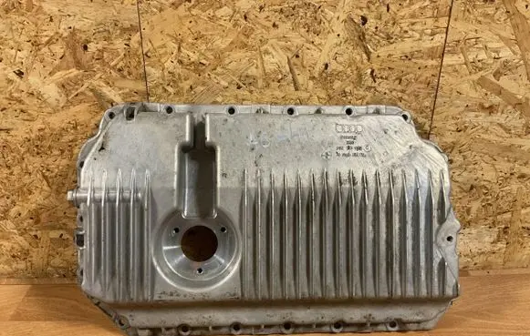 Audi A6 S6 C6 4F Oil sump 06E103604