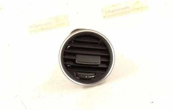 Mercedes-Benz C W204 Dashboard side air vent grill/cover trim 2048306654 A2048306654