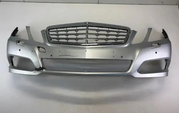 Mercedes-Benz E W212 Front bumper W2128850125 Z1606