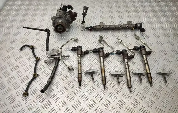 Opel Zafira C Fuel injection system set 0445010759 55494494 55488616