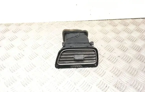 Volkswagen Golf VII Dashboard side air vent grill/cover trim 5G1819710 5G1819704D