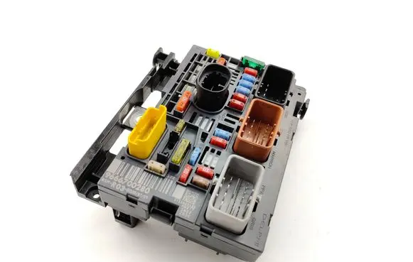 Fuse box set