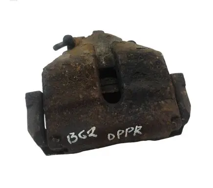 Volkswagen Golf VI Front brake caliper