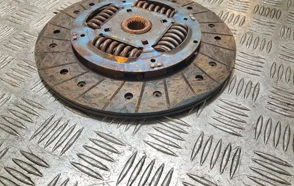 Clutch pressure plate