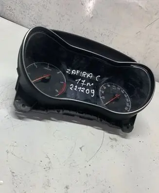 Opel Zafira C Speedometer (instrument cluster) 39107185