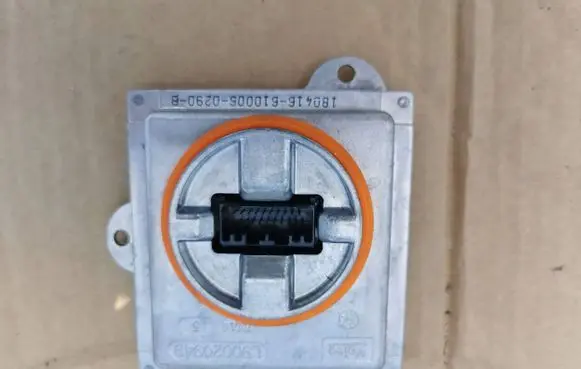 Ford C-MAX II Xenon control unit/module L90118493