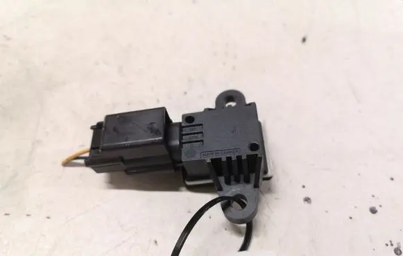 Jaguar XF X250 Airbag deployment crash/impact sensor 9X2314C676AB