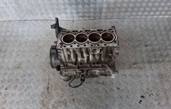 Volvo XC90 Engine block 