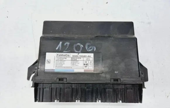 Jaguar XF X250 Keyless (KESSY) go control unit/module 8G9N19G481AA 5WK49167M