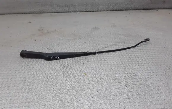 Land Rover Freelander Front wiper blade arm