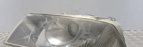 Skoda Octavia Mk2 (1Z) Headlight/headlamp 0800850