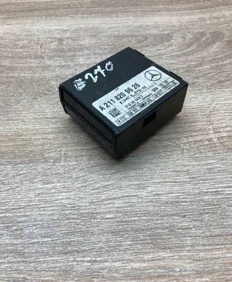 Mercedes-Benz E W211 Alarm control unit/module A2118209626 510080490