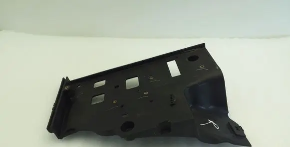 Battery tray