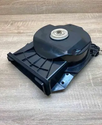 BMW 1 F20 F21 Subwoofer speaker 9210147
