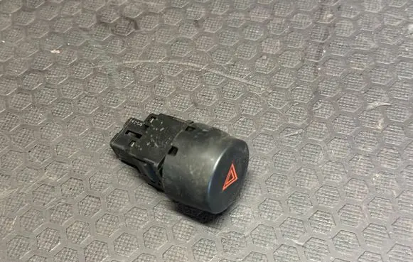 Infiniti FX Hazard light switch 06019