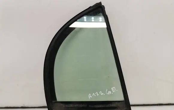 Honda Civic Rear vent window glass 