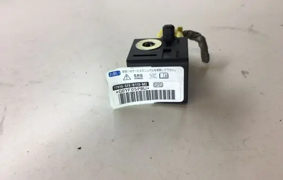 Honda FR-V Airbag deployment crash/impact sensor 77970SFEB110M2