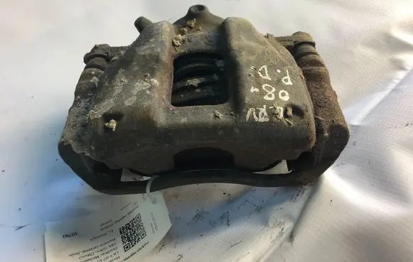 Honda CR-V Front brake caliper