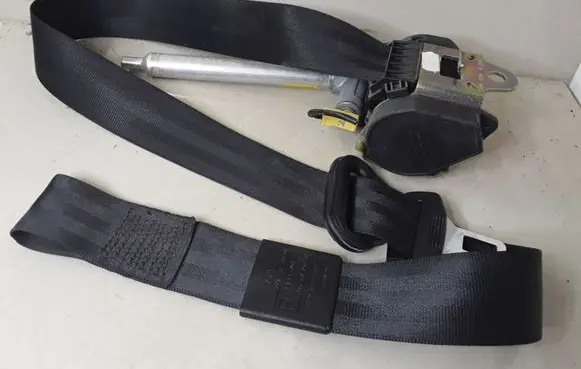 Audi A3 S3 8L Front seatbelt 895857706BK
