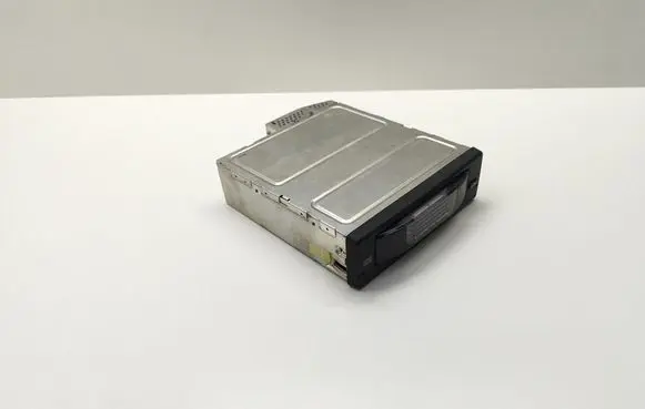 CD/DVD changer