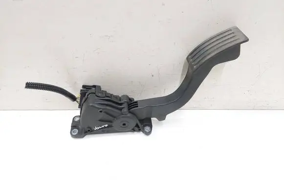 Volvo C30 Accelerator throttle pedal 4M519F836AH 6PV00864101