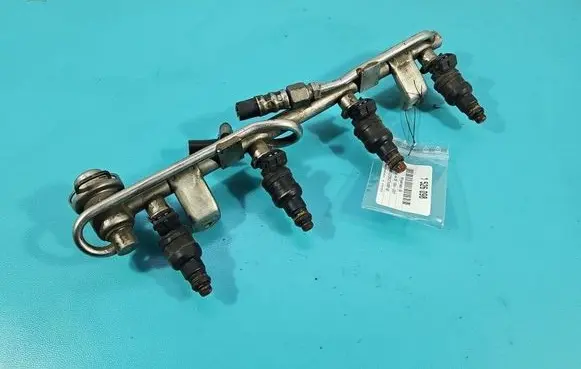 Audi A4 S4 B5 8D Fuel injector 058133551A IMPRK1526098