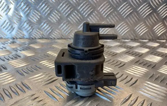 Renault Scenic II - Grand scenic II Turbo solenoid valve 8200575400