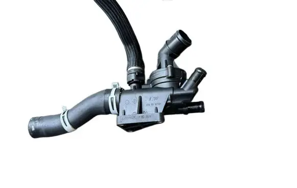 Renault Trafic III (X82) Thermostat/thermostat housing 110615482R