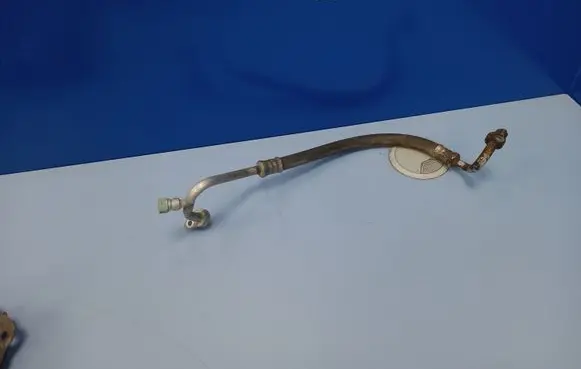 Mazda Premacy Air intake hose/pipe R134A