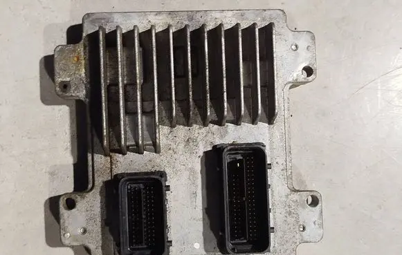 Opel Meriva B Engine control unit/module 12638732