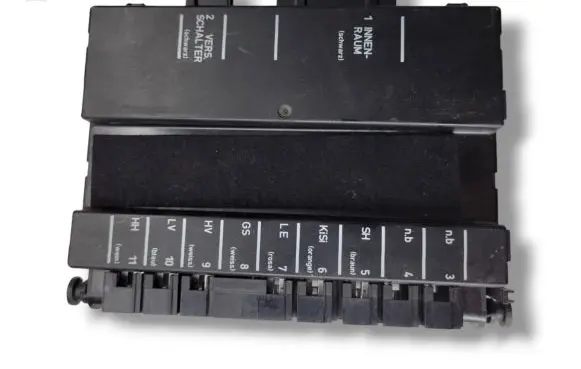 Mercedes-Benz ML W163 Seat control module A1635452132 05020900