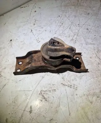 Mitsubishi Pajero Pinin Engine mount bracket MR510312