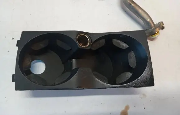Volvo S60 Cup holder front 1284527 0306Z