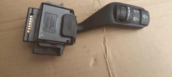 Ford Focus Fog light switch 