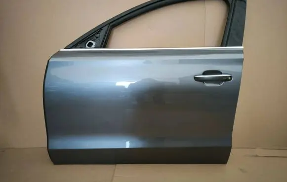 Audi A8 S8 D4 4H Front door